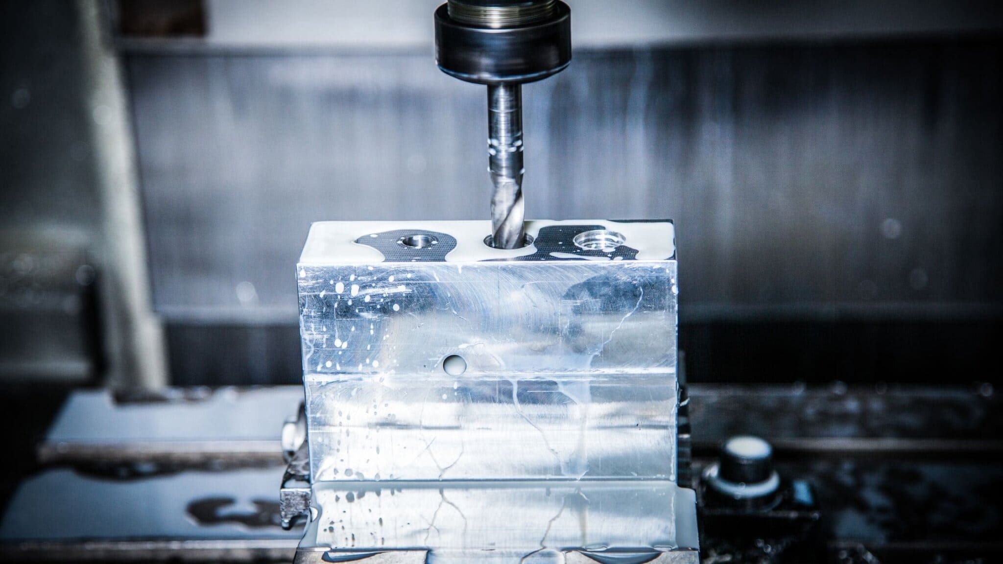 CNC 加工壁厚：定義、重要性與優化